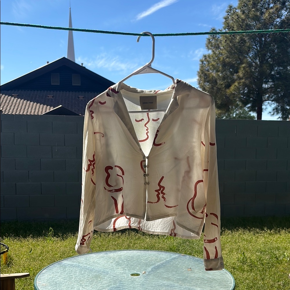 Abstract Print Women's Top - Picture 15 of 16